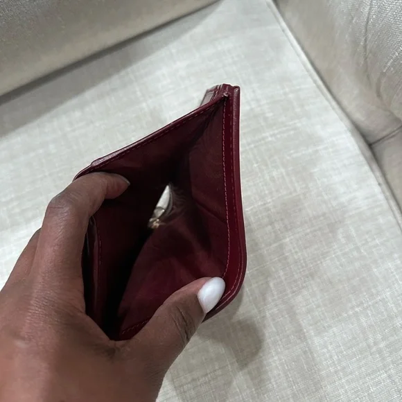 Gucci Wallet - Picture 6 of 8